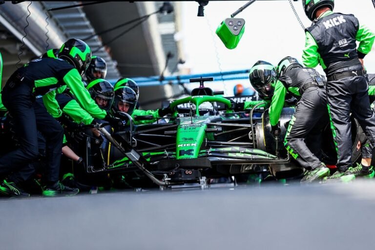 Sauber opens new technology center in the UK