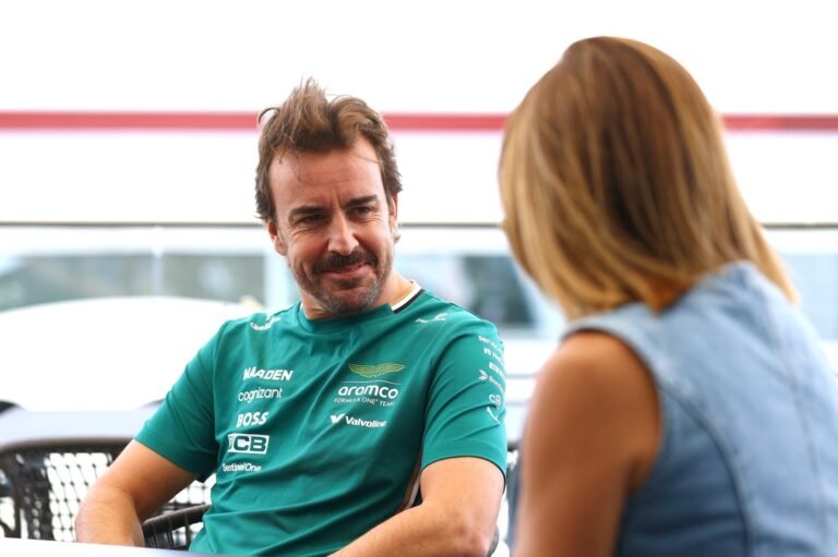Alonso sidesteps Verstappen question with classic humour: “Need to pay a huge amount of money”