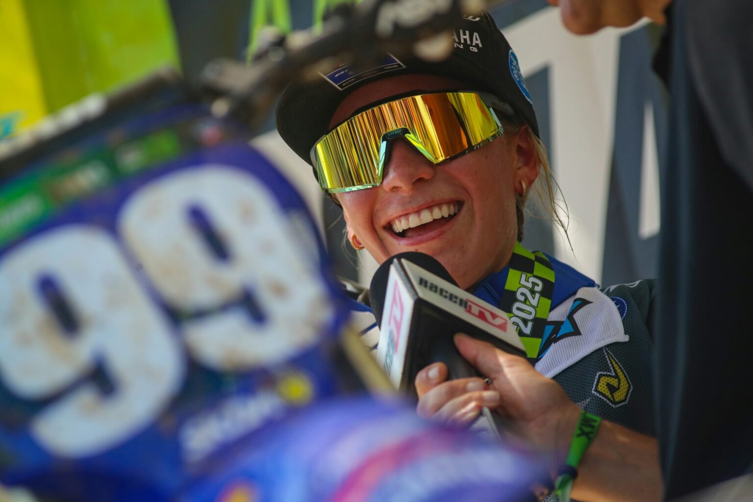Lachlan Turner Sweeps LLMX Women Class, Scores Ninth in 250 B Limited Final Moto