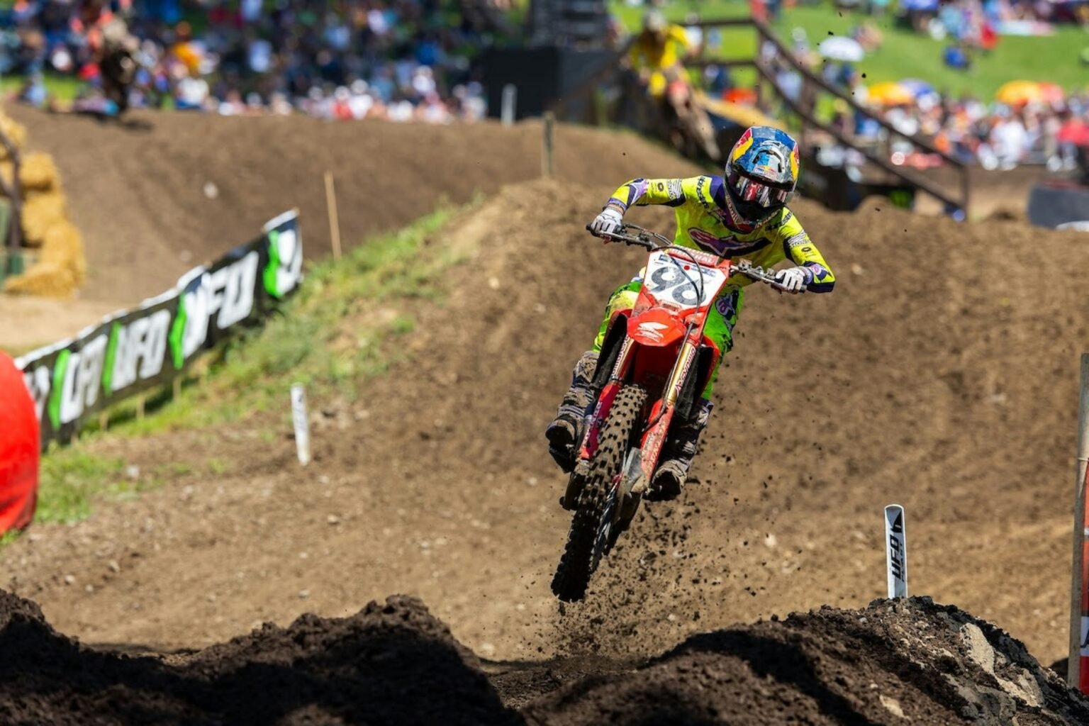 Listen: 2025 Ironman Post-Race Press Conference and Weege Show