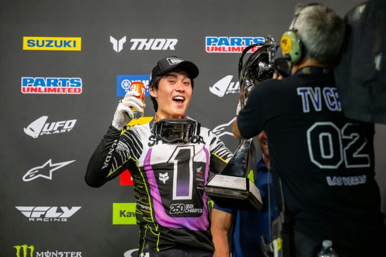 Jo Shimoda Fends Off Haiden Deegan To Win SMX World Championship