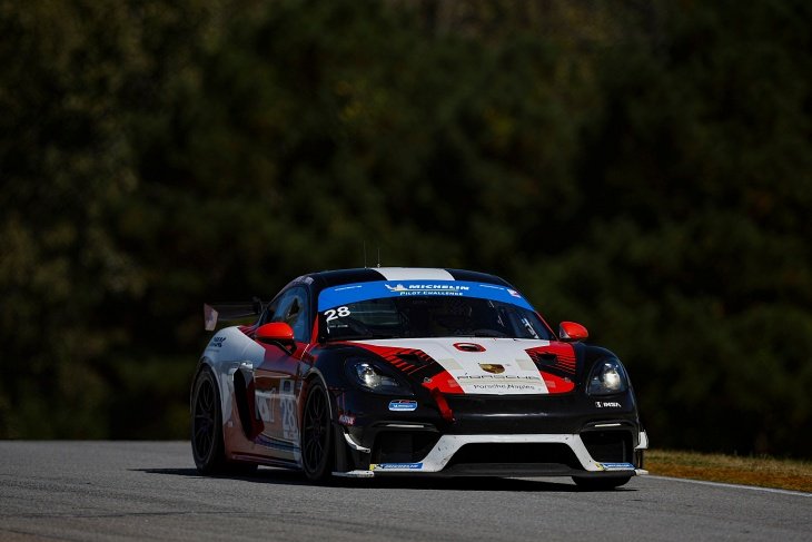 Ibiza Farm McLaren Wins, RS1 Clinches GS Championship In Road Atlanta