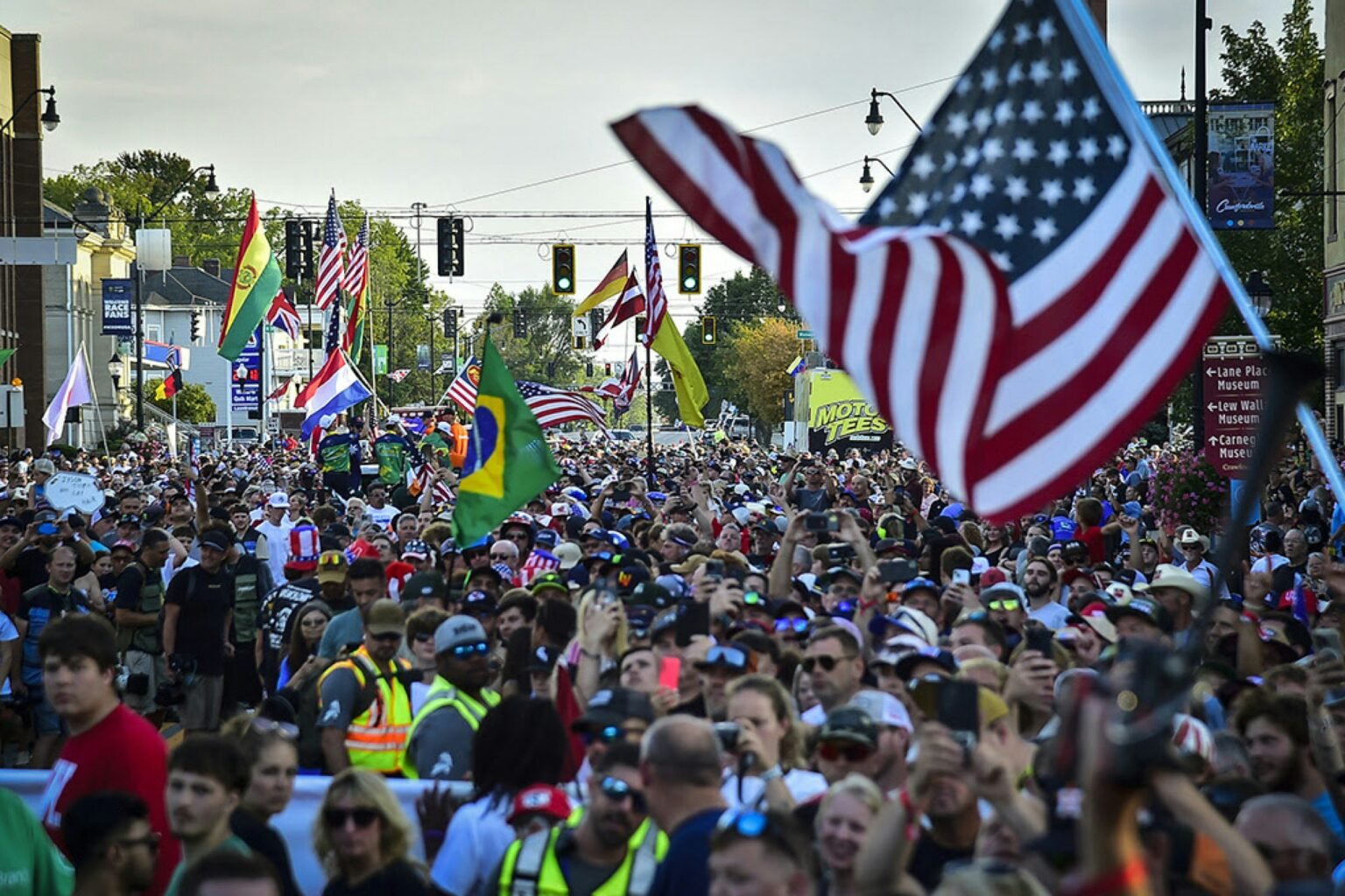 MXoN Grand Parade Takes Over Downtown Crawfordsville