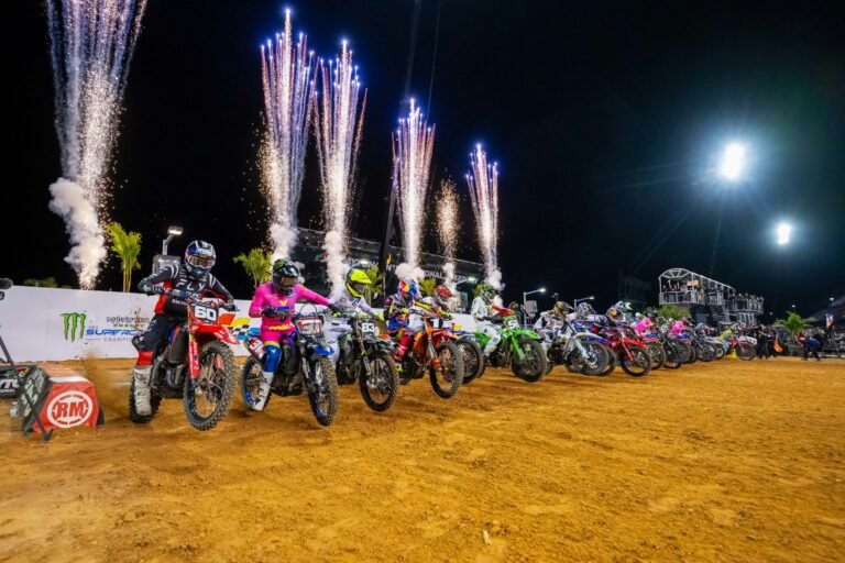 Tickets on Sale for All 17 Rounds of 2026 Monster Energy AMA Supercross Championship