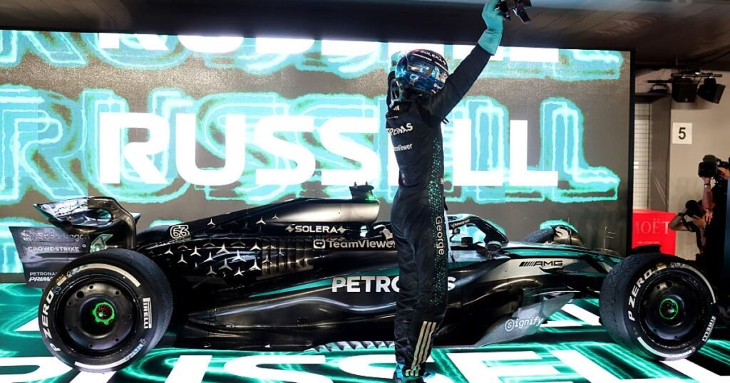 Russell blazes to decisive Singapore GP win