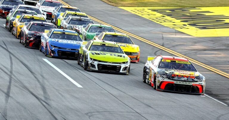 Briscoe vaults to Championship 4 with Talladega overtime win