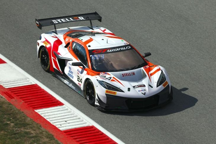 Dennis Lind To Test Steller Corvette In Catalunya