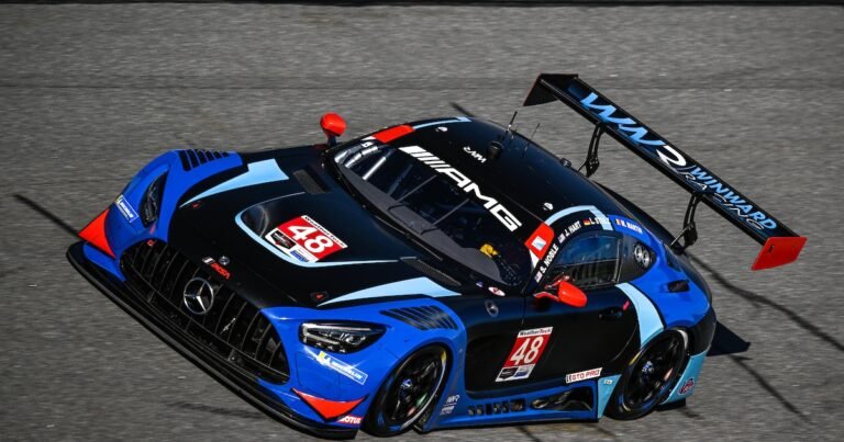 Mercedes shines like a three-pointed star in GTD testing at Daytona
