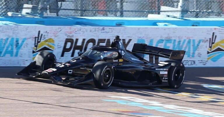 Firestone on the right track at Phoenix IndyCar tire test – Dixon