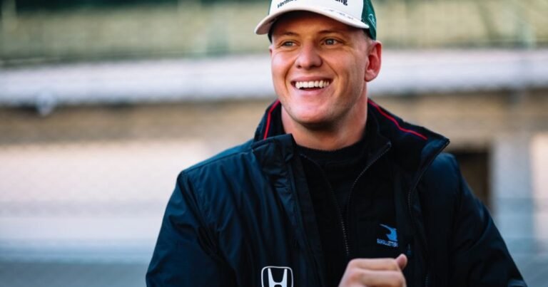Schumacher to race in IndyCar with RLL