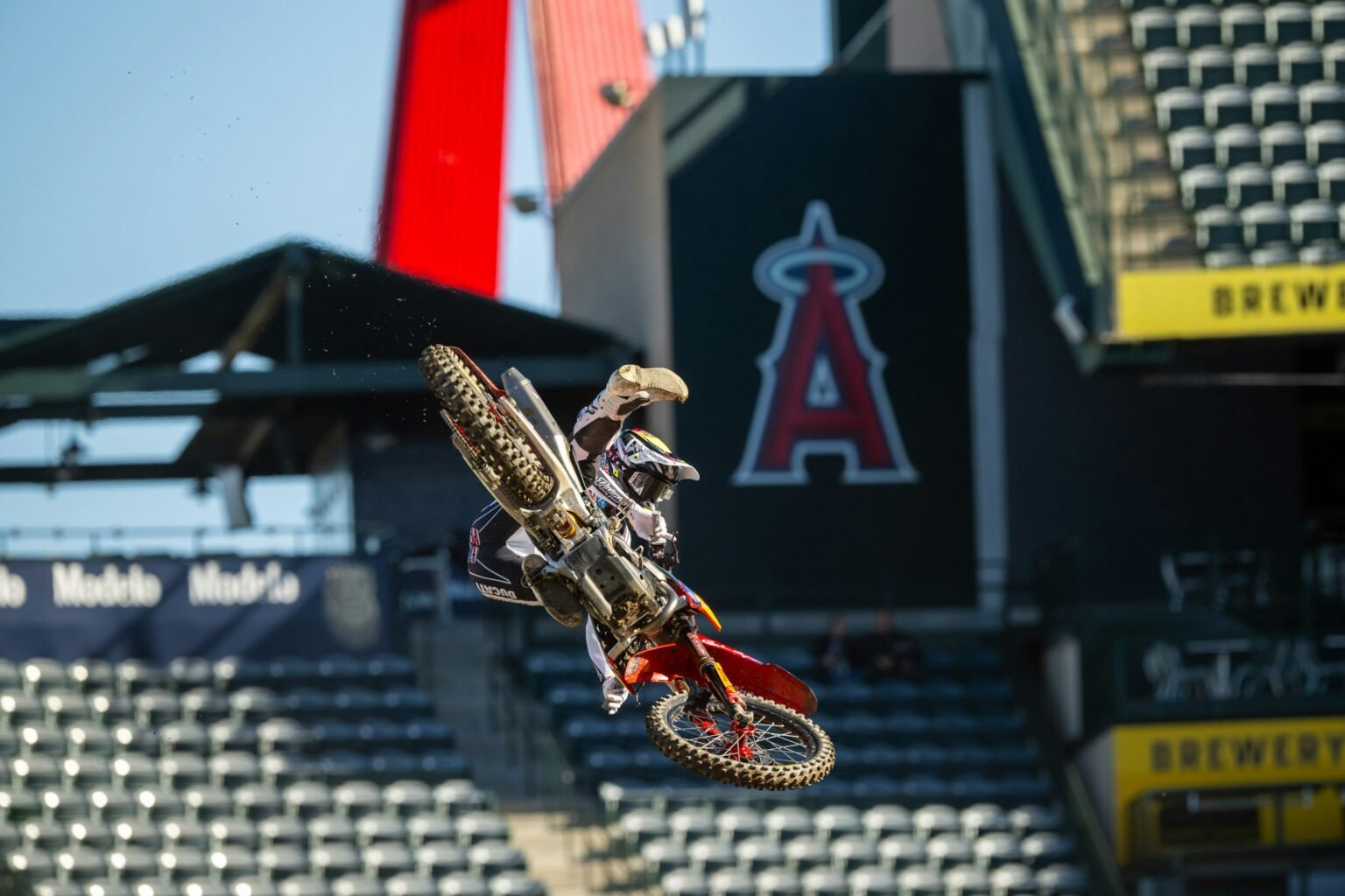 Photo Gallery from 2026 Anaheim 1 Supercross