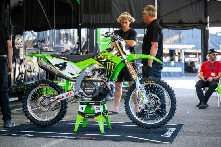 Weege Show Wednesday: Eli Era Again, Hunter Scary Good, Webb and Sexton Reset