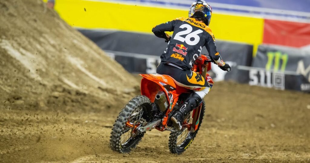Video: Detroit Supercross Press Day Interviews and Raw Riding Footage