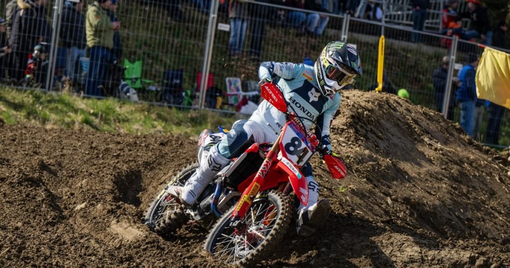Jeffrey Herlings (MXGP) and Sacha Coenen (MX2) Win MXGP of Switzerland Qualifying Races