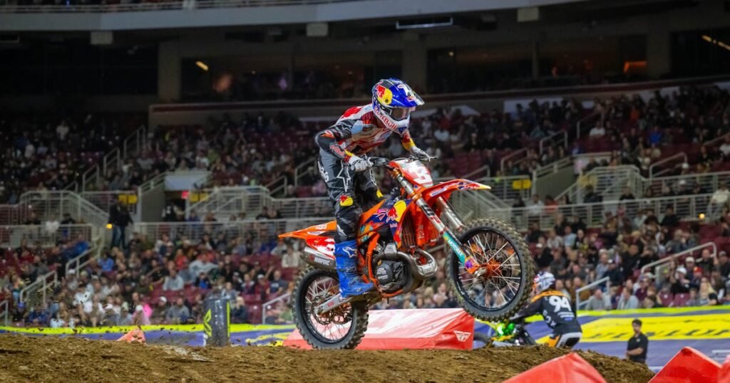 What is going on with Eli Tomac? St. Louis SX: “The good thing is …we are still tied for the lead”